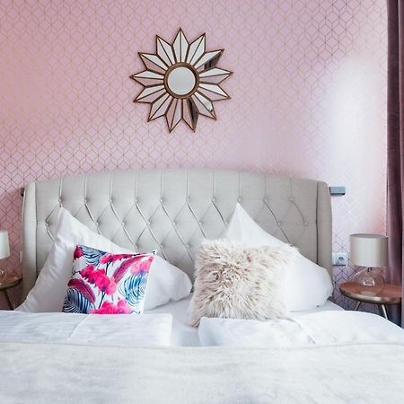 Pastel Art Deco 3Bdr Ruterra Apt Praga Zewnętrze zdjęcie