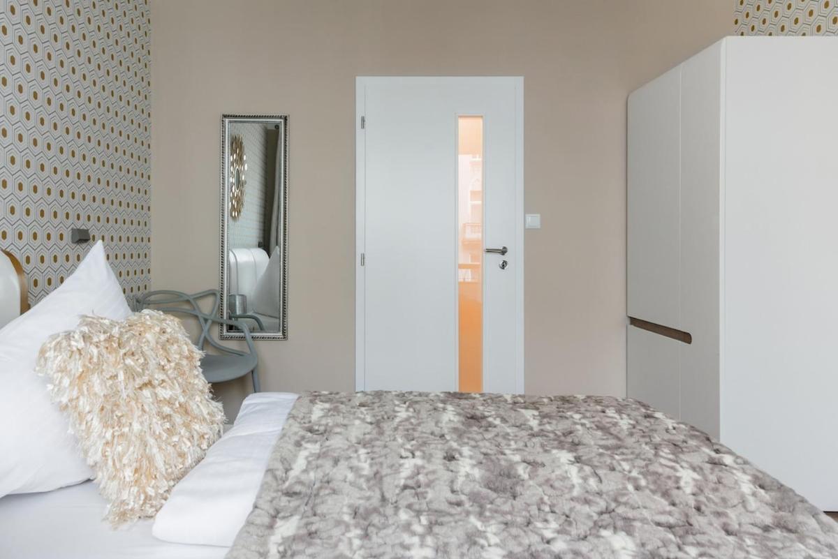 Pastel Art Deco 3Bdr Ruterra Apt Praga Zewnętrze zdjęcie